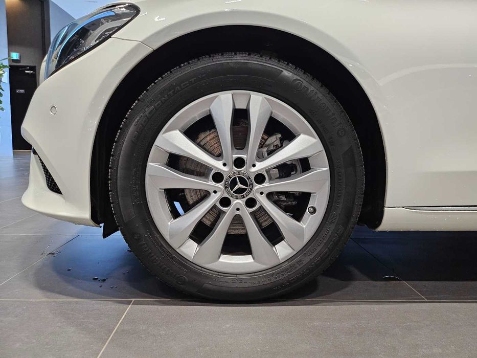 Benz (Mercedes-Benz) C-Class C200 Avantgarde   12