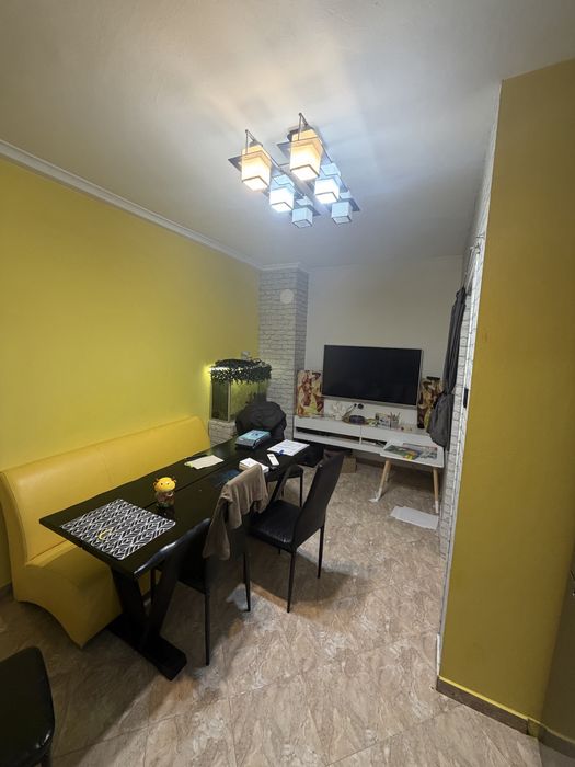 Апартамент 78кв.м. И гараж