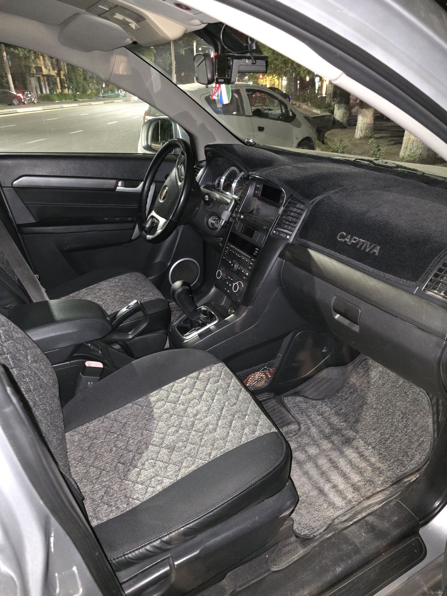 Captiva 1 , 2.4 Механика. 2wd