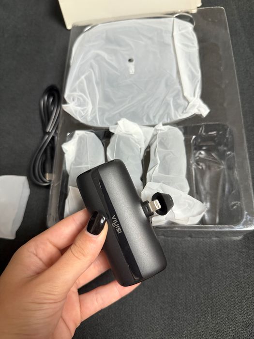 stație de încărcare Viyisi cu 4 încărcătoare portabile pentru iPhone