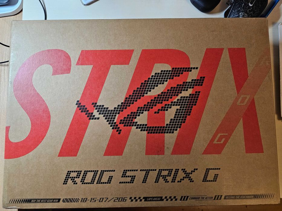 Лаптоп ASUS ROG Strix G16 G615LM, Intel® Core™ Ultra 9 275HX, RTX 5060