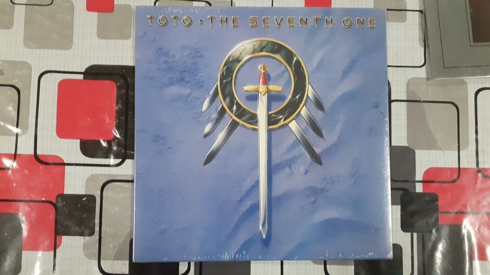 TOTO- Запечатанную Пластинку альбома/ The Seventh  One/