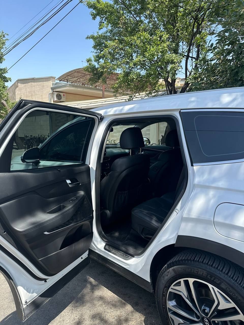 Hyundai santa fe 2020 yil
