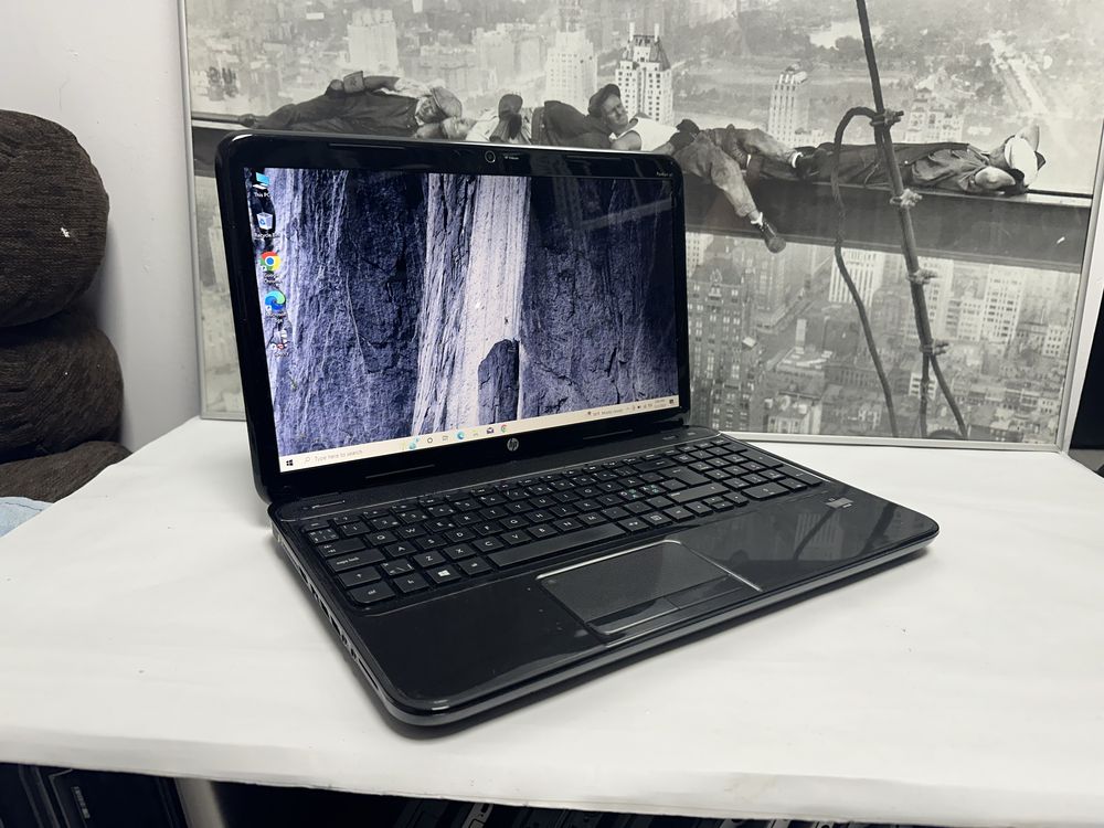 Laptop HP Pavilion G6 - Apu Radeon 1800 - 6Gb - 128Gb SSD- Windows 10