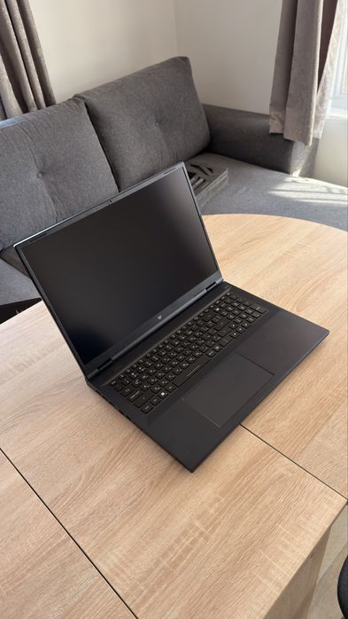 Acer Predator Helios (Predator PHN18-71)