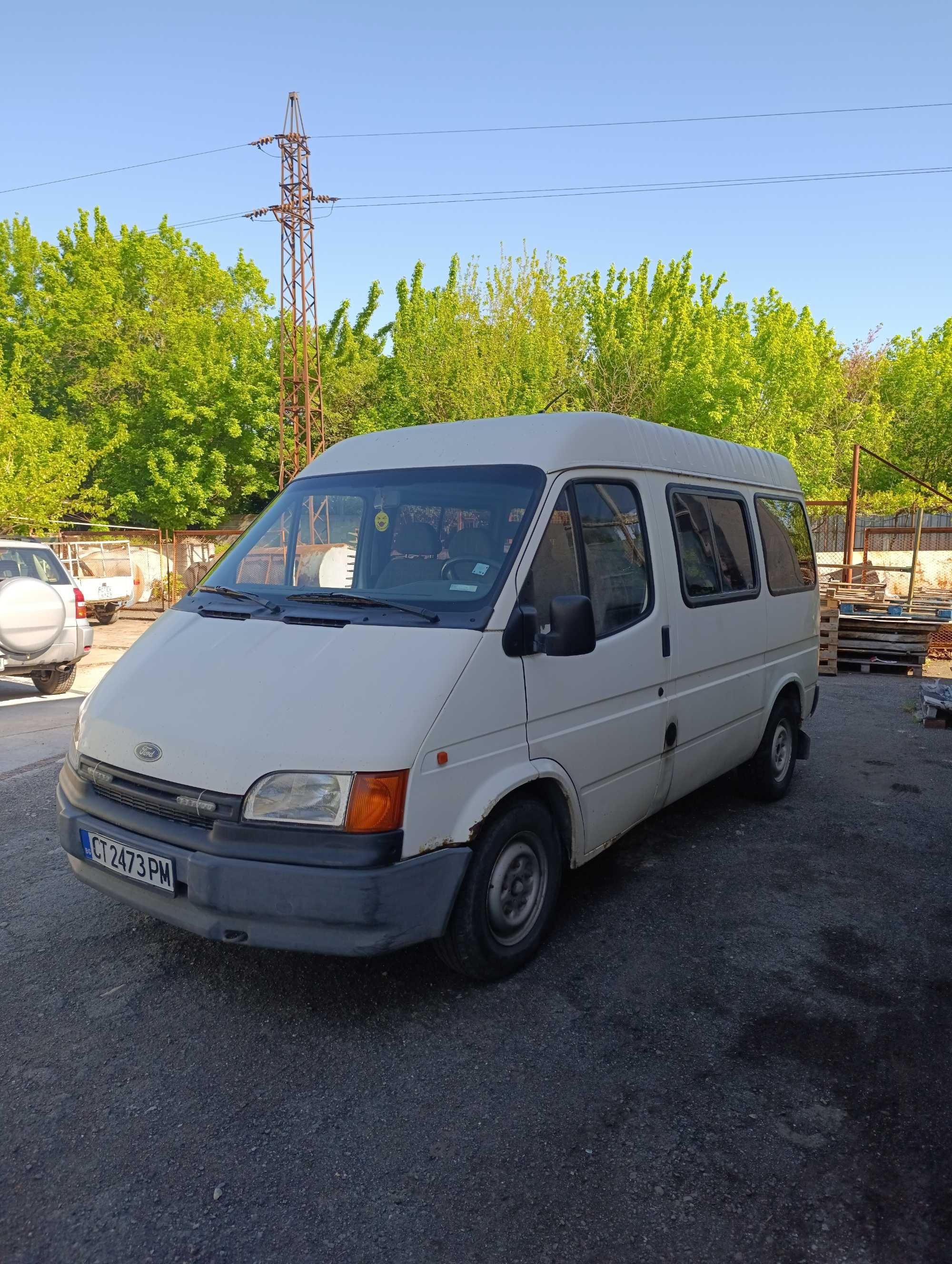 БУС Ford Transit пътнически