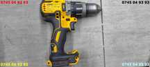 filetanta bormasina DEWALT DCD 796 18v mandrina are un bac in afara