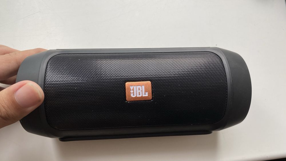 Продам Колонка JBL