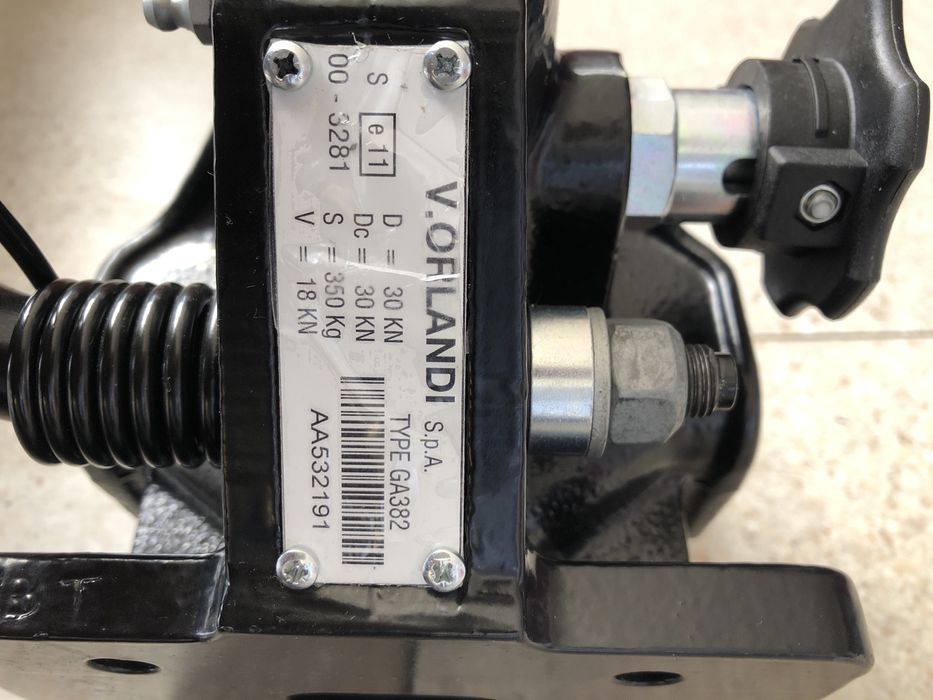 Dispozitiv cuplare cu bolt/Cupla automata/ Cupla tip USA V.ORLANDI