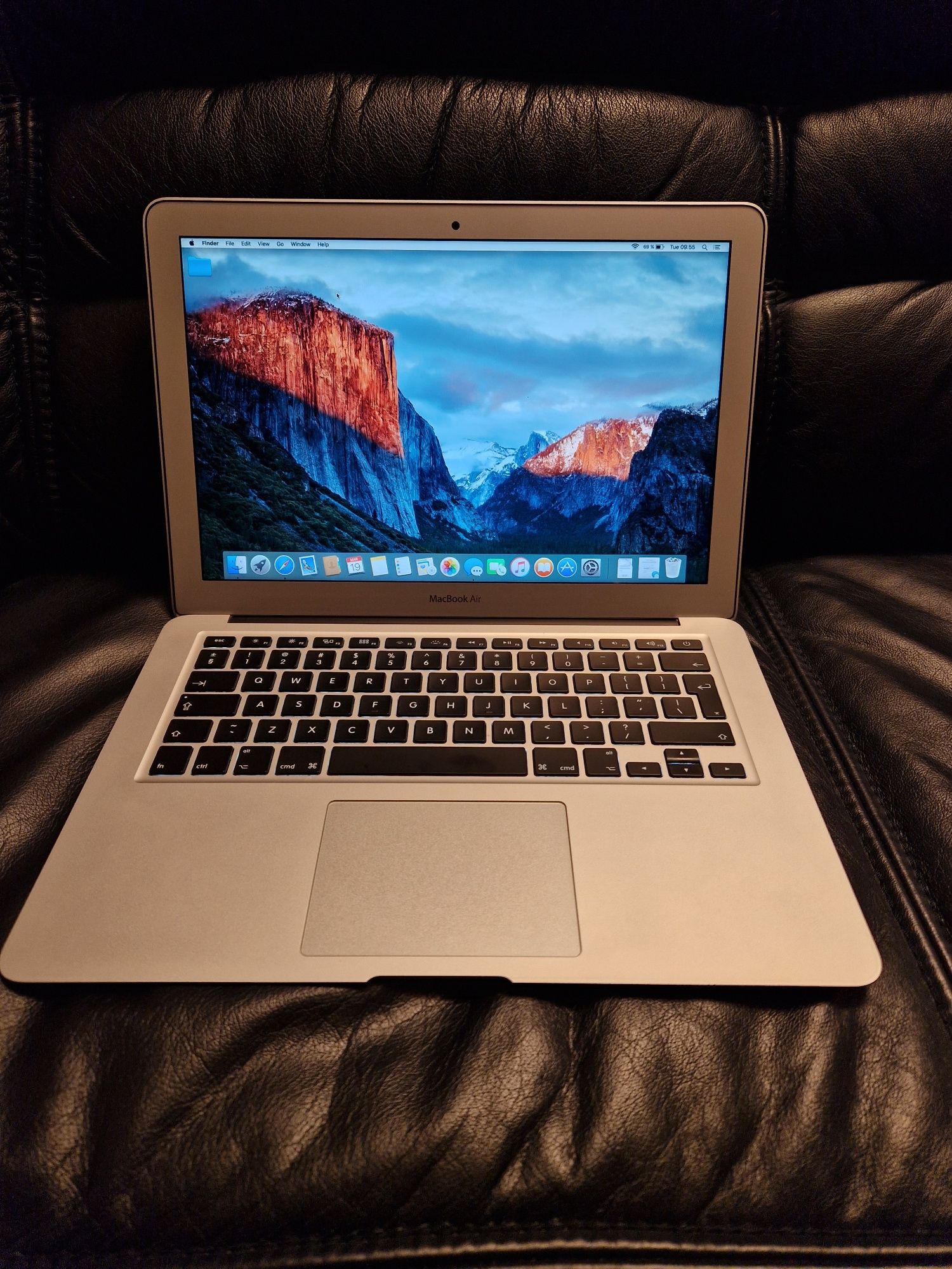 Apple MacBook Air A1466 EMC2925