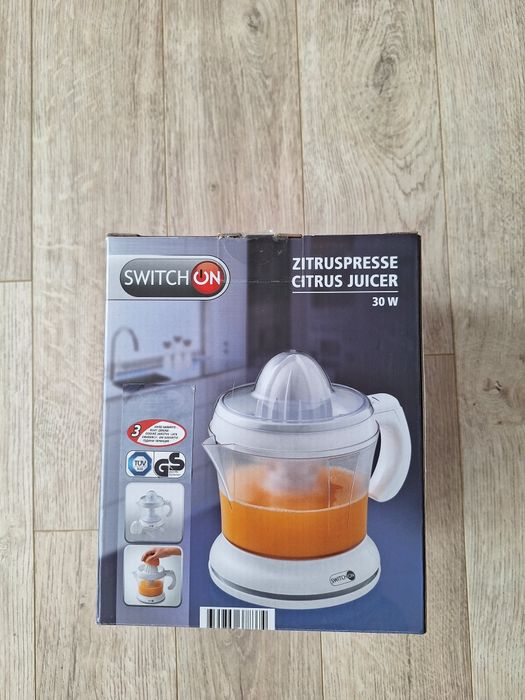 Цитрус преса switch on