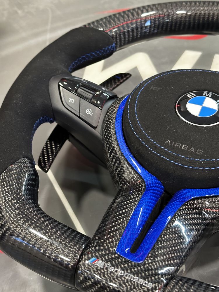 Volan BMW M ALCANTARA / CARBON / Vibratii / Incalzire /DISTRONIC