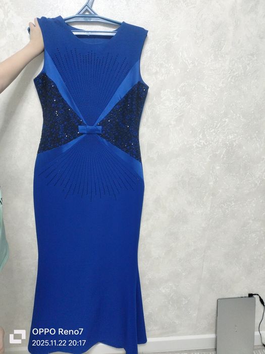 Продам платье Турция. Одевала 1 раз. Так как размер мало стало.