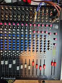 Soundcraft SPIRIT M8