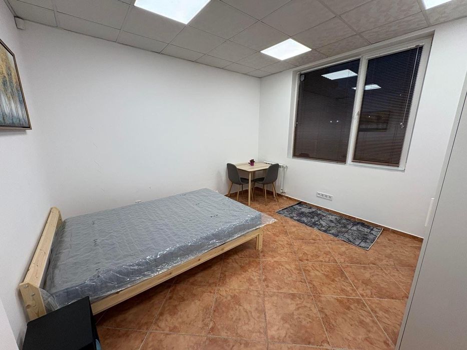 Четиристаен апартамент в ж.к. Дружба 1.