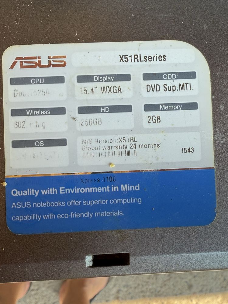 Лаптопи Asus и Lenovo
