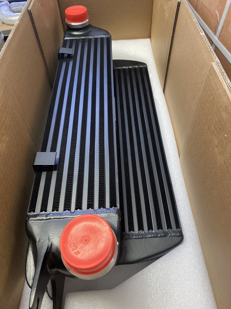 Интеркулер е60 E60 Intercooler  TurboworkBMW 535d 525d 530D 635D 535i