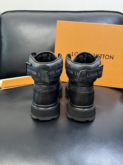 Ghete Louis Vuitton , calitate premium , pe comanda , noi , 41