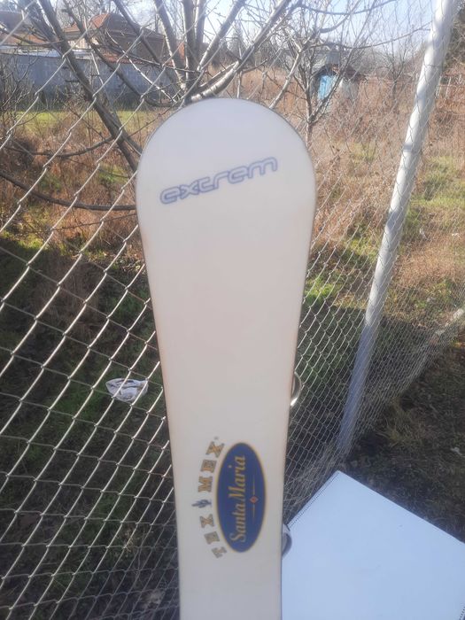 сноуборд EXTREM +автомати  151см.