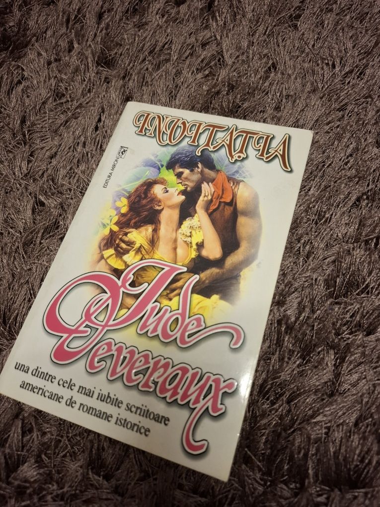 CARTI SANDRA BROWN 27 de carti set  anii 70-97, editura miron