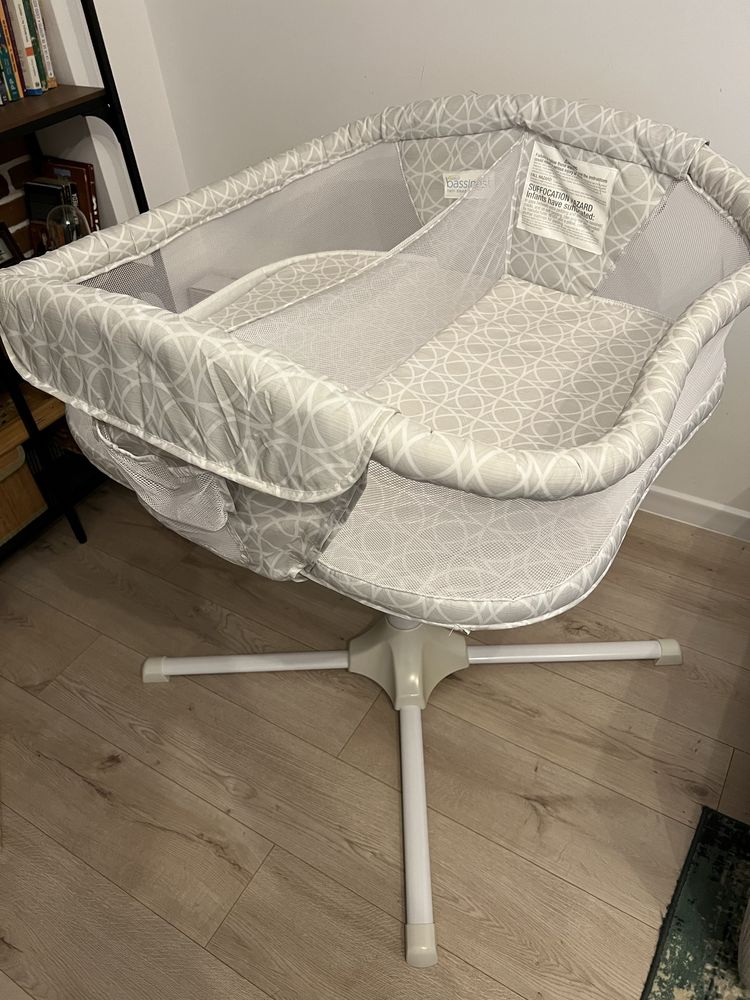 Patut cosleeper gemeni Halo Bassinest