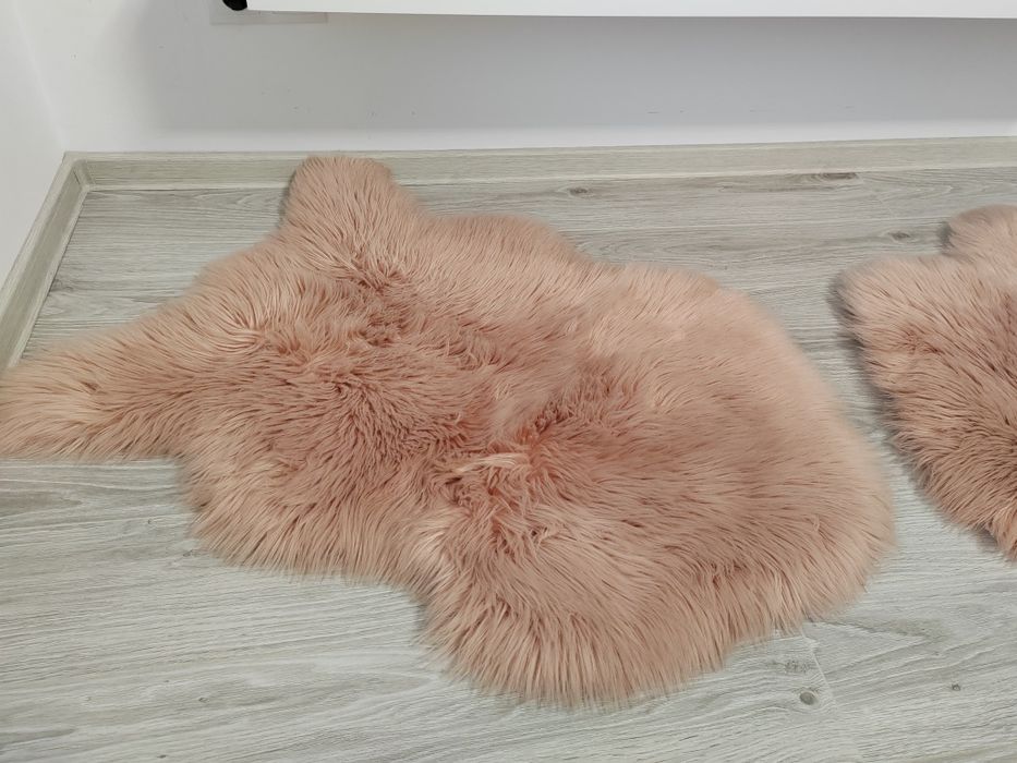 Blanita roz pudră / covoraș