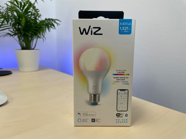 Vând Bec Smart Multicolor WiZ 1521 lumeni | Nou. Sigilat