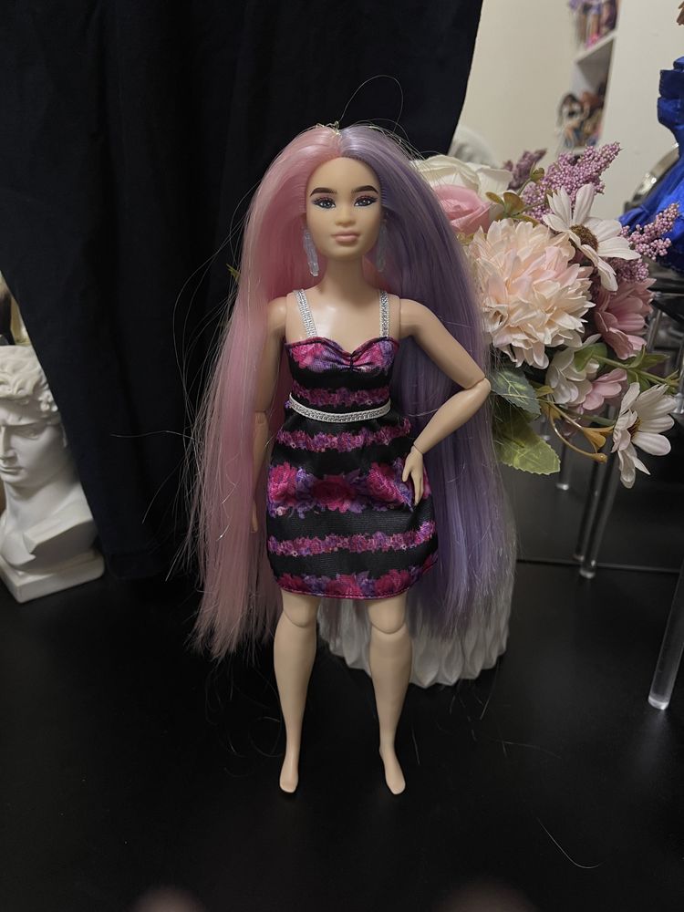 Papusi Barbie , Mattel