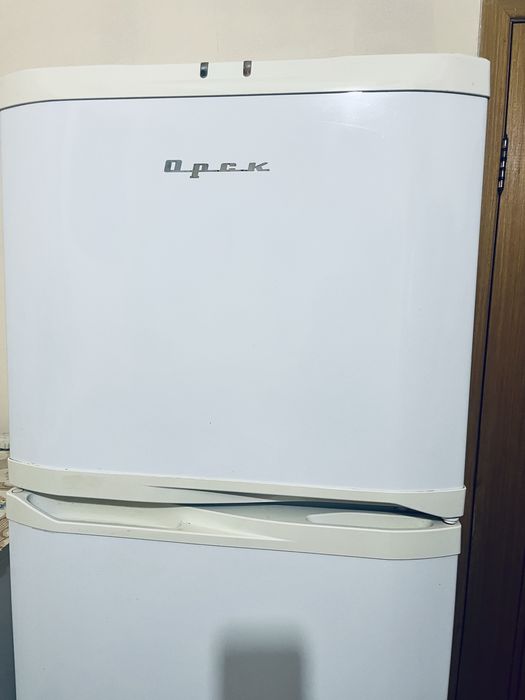 Продам холодильник