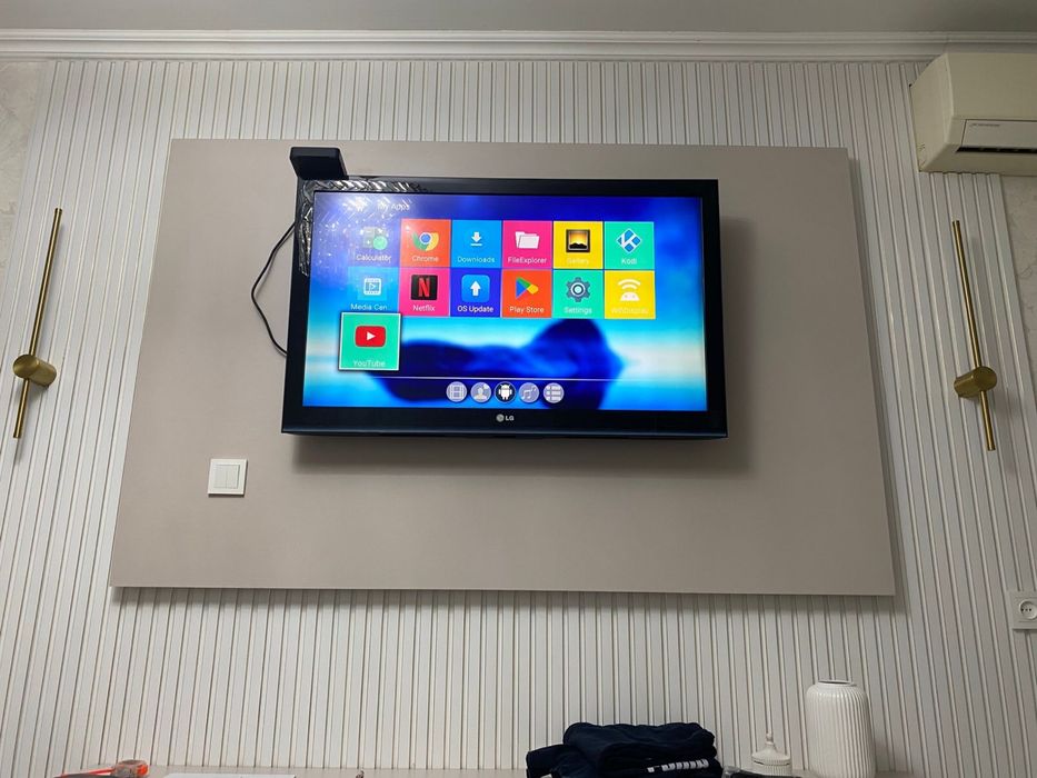 Телевизор lg  1 м