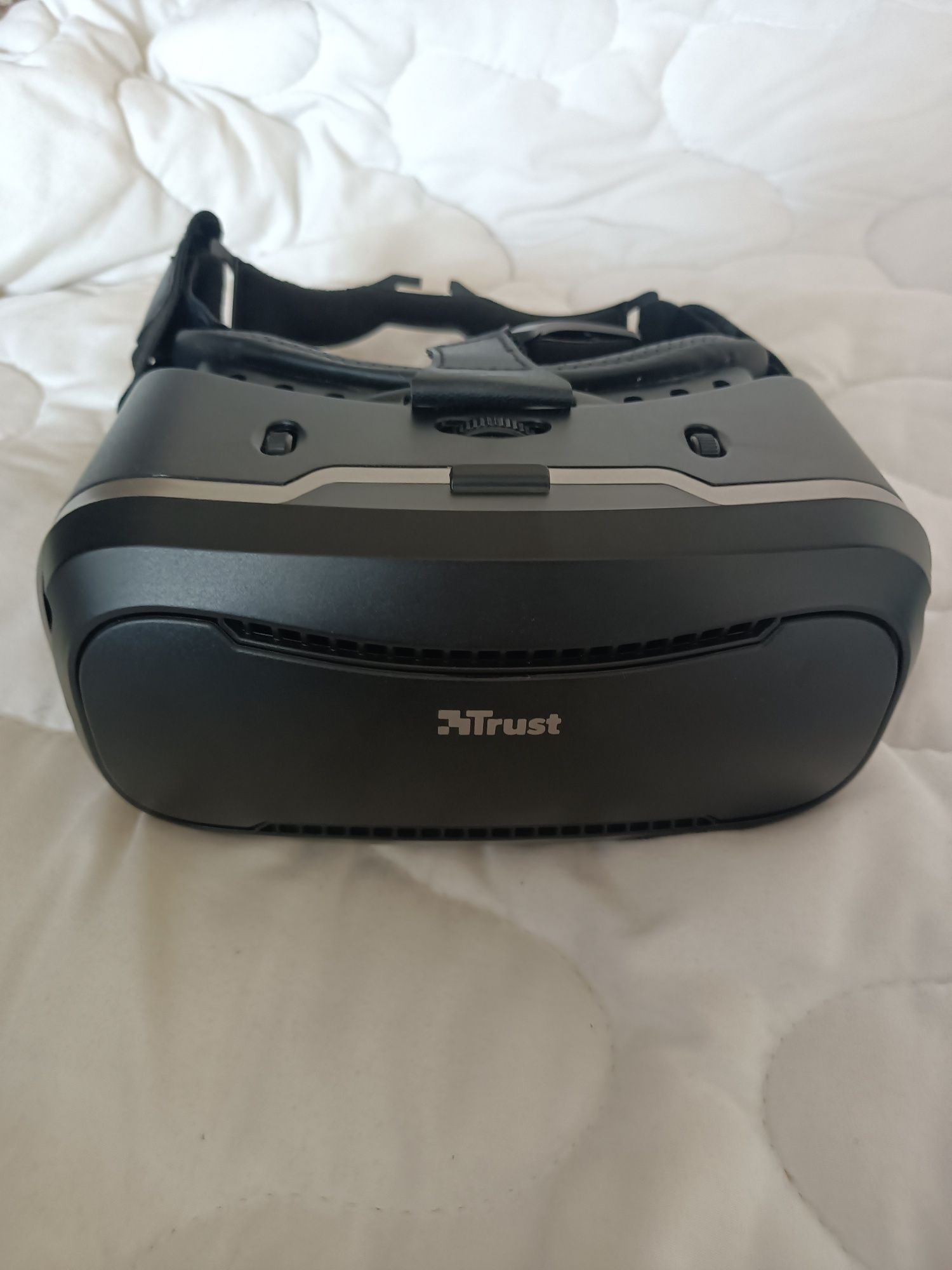 VR очила Trust Exos2