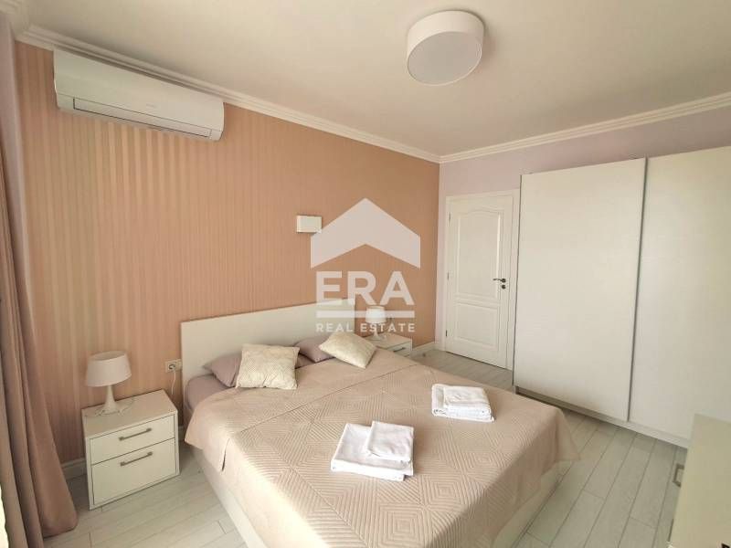 Продава се Двустаен апартамент в Варна, Чайка - 82 кв.м за 2440 €/кв.м - Снимка #5