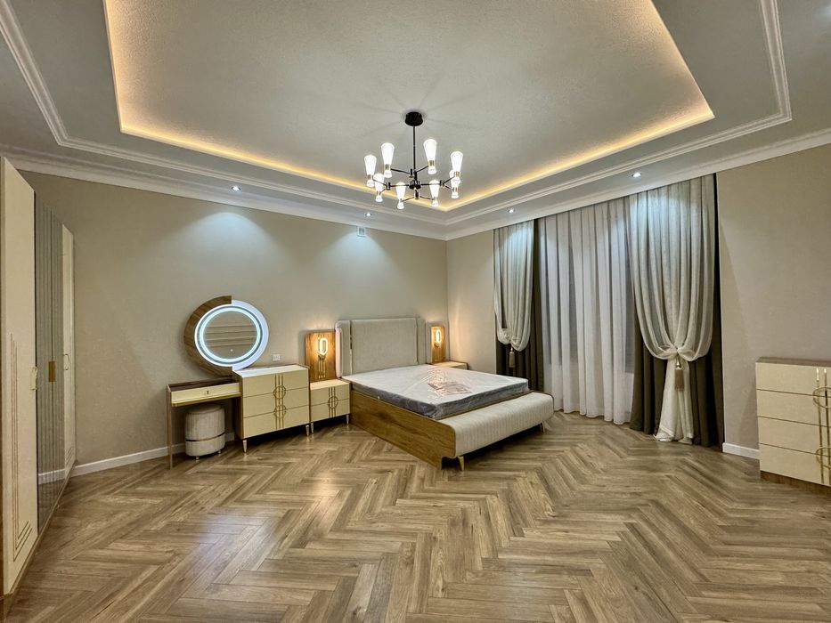 Продается ТАУНХАУС(хавли,дом), 4.5 соток. Гагарина