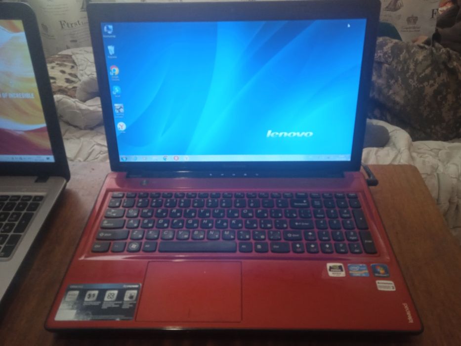 Продам 2 ноутбука и ксерокс