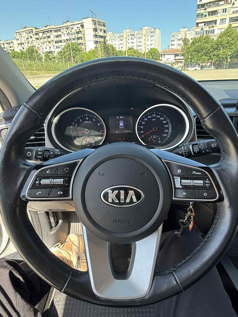 KIA CEED 2018 1.4 бензин 100к.с.