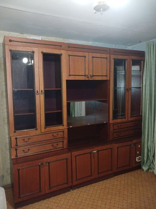 Отдам даром, самовывоз с ост.Революция