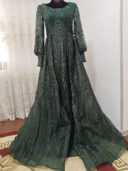 Женская одежда платье вечернее