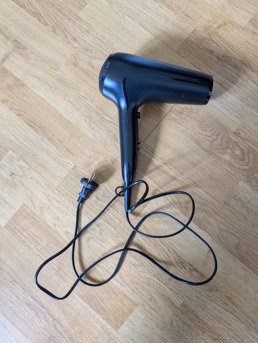 Uscator par Philips 2100W