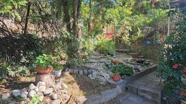 Вила в Песнопой 93761