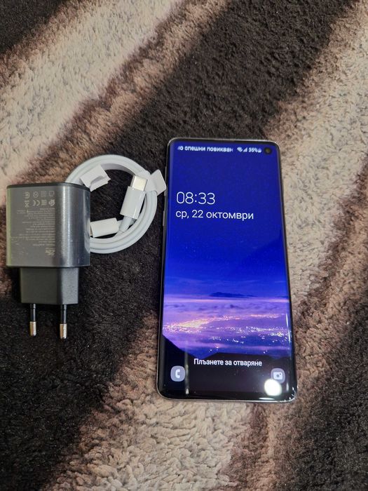 Samsung Galaxy S10 128/8GB черен