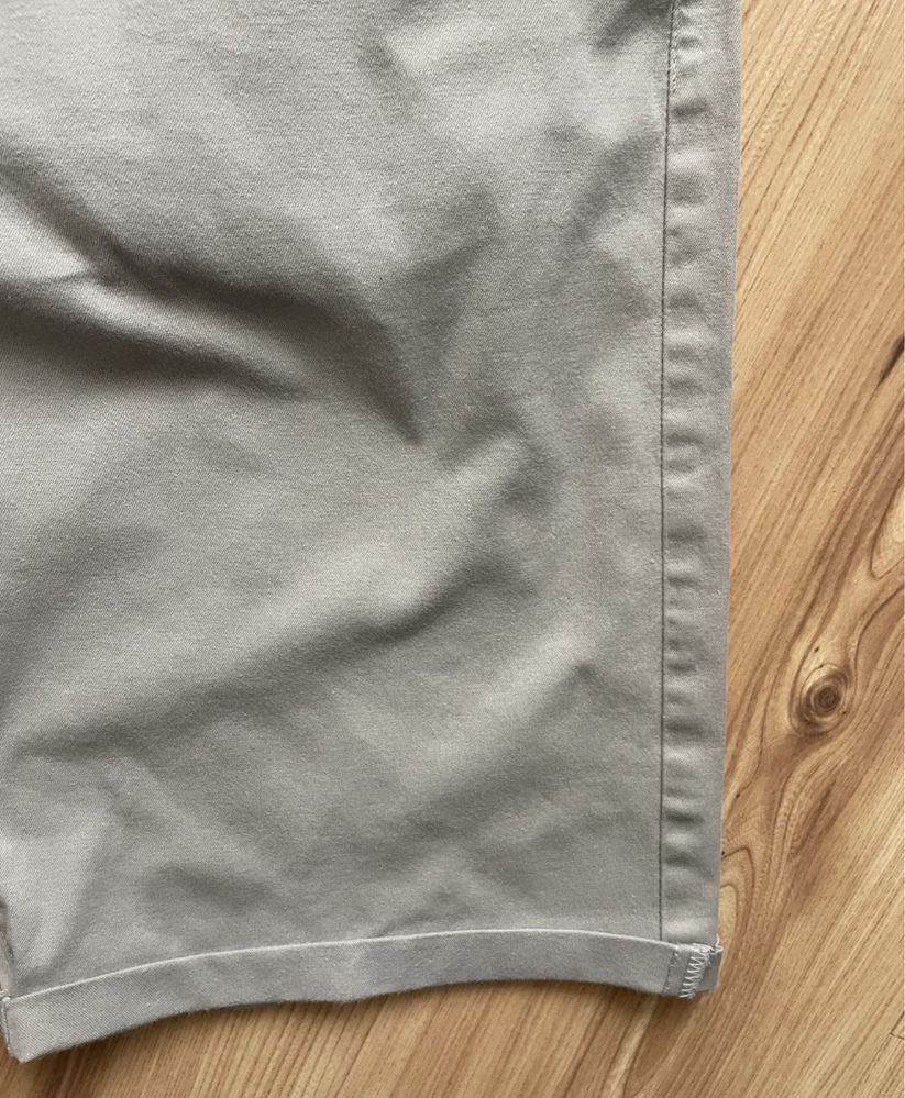 HUGO BOSS / мъжки къси дънки W31