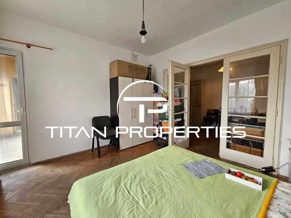 Продава се Тристаен апартамент в Варна, Гръцка махала - 81 кв.м за 2840 €/кв.м - Снимка #4