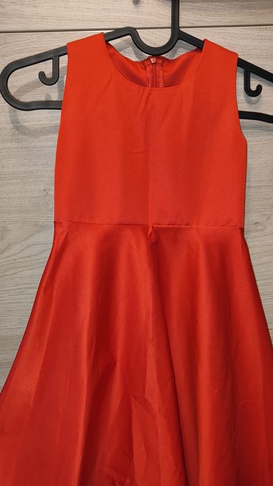 Детска рокля  от сатен