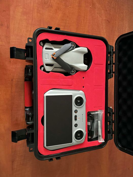 DJI Mini 3 Drona 4K HDR + Smart Controller
