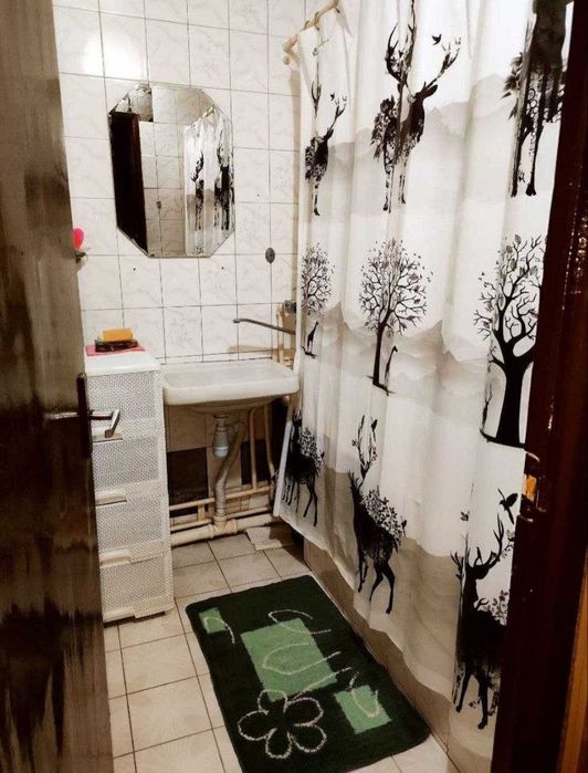 Продаётся 2/5/5 Юнусабад 18 Общая площадь 57м2, два балкона 2*3м