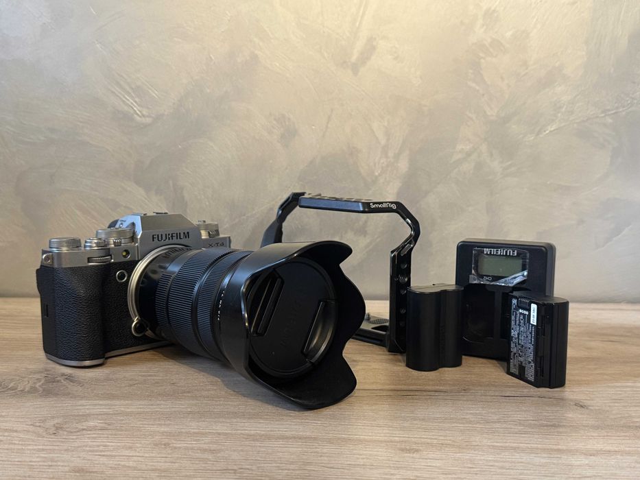 Fujifilm XT4 + FUJINON XF18-120mmF4 LM PZ WR