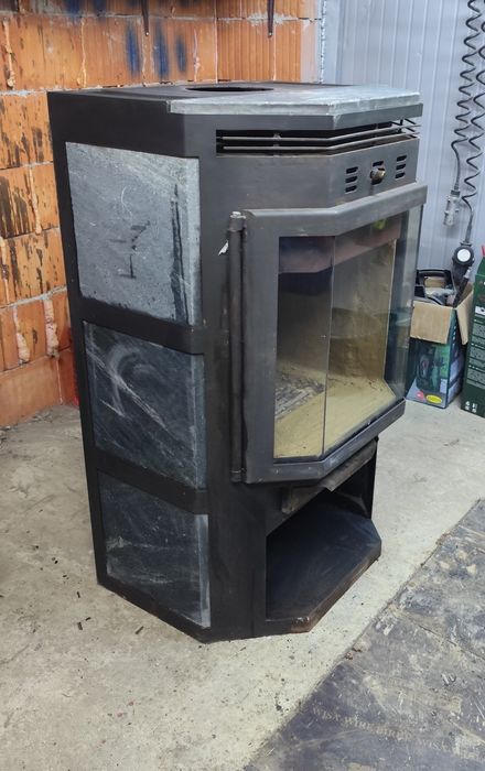 Șemineu 9 kw de vânzare.