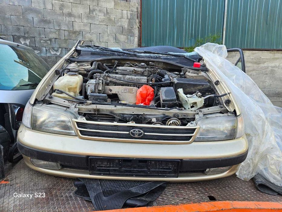 Авторазбор Тойота Карина Е Калдина Toyota Carina запчасти шрот Алматы