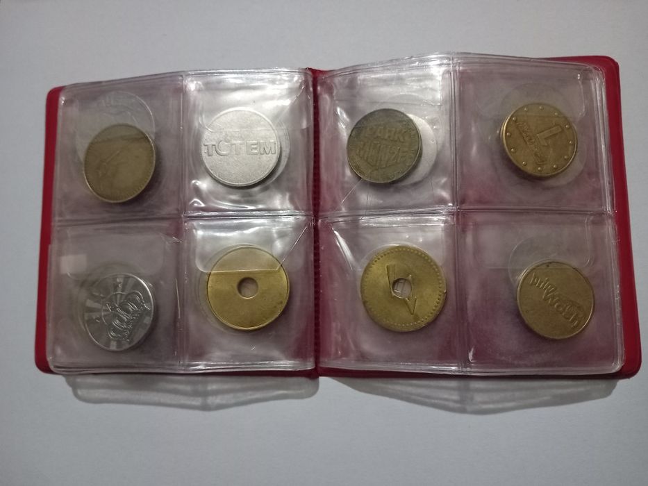 Класьор с жетони