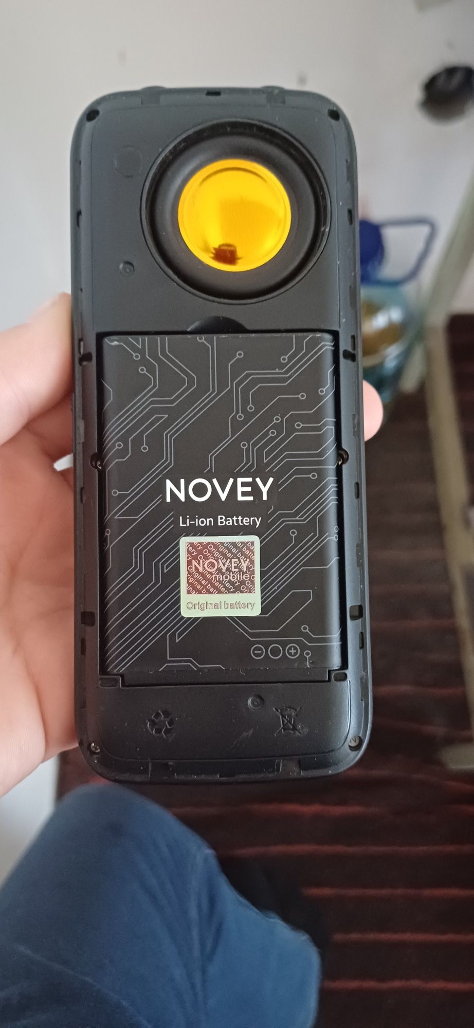 Novey 11 sotiladi !!!